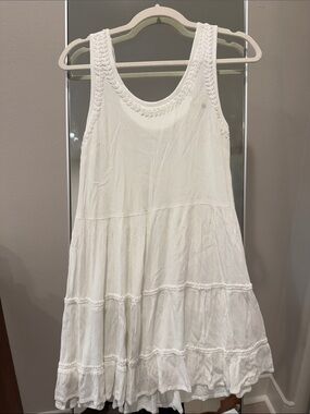 Women’s White Sleeveless Tiered Sundress For the beach SZ XS/S